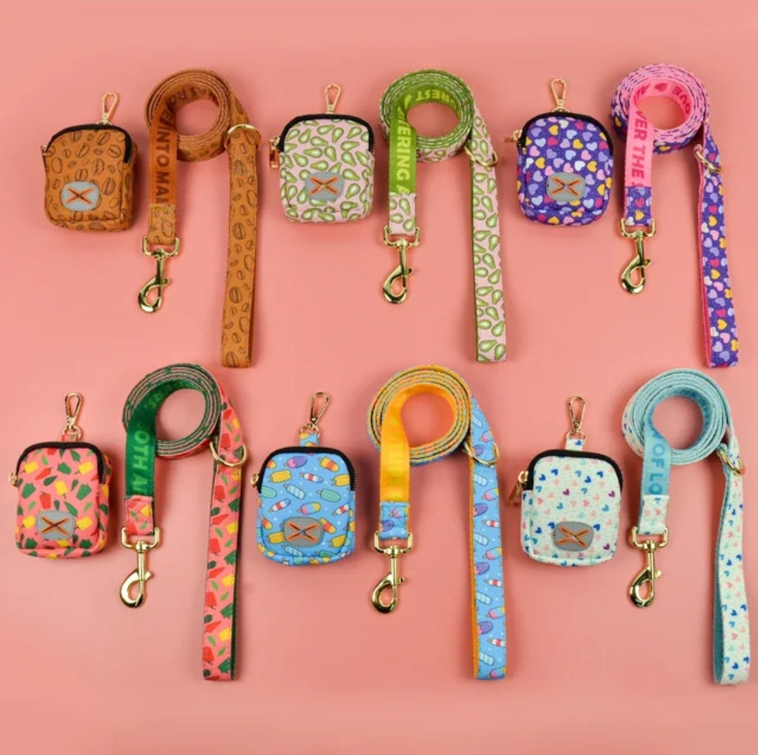 Fun Durable Dog Leash and Poop Bag! ( COLLARS come with PURPLE AND WHITE LEASHES SET)