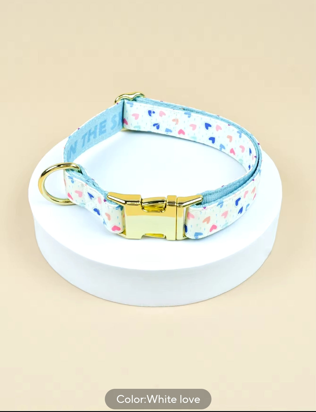 Fun Durable Dog Leash and Poop Bag! ( COLLARS come with PURPLE AND WHITE LEASHES SET)