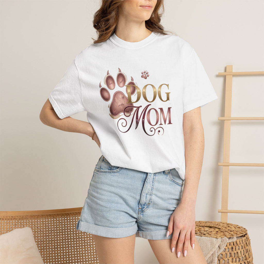 Dog Mom T-Shirt – Floral Pitbull Design, "Dog Mom" Graphic Tee for Pet Lovers