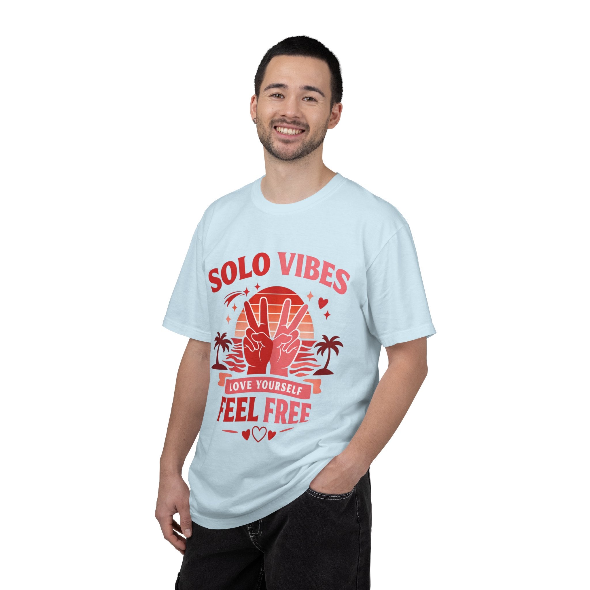 Solo Vibes T-Shirt — 'Love Yourself, Feel Free' Retro