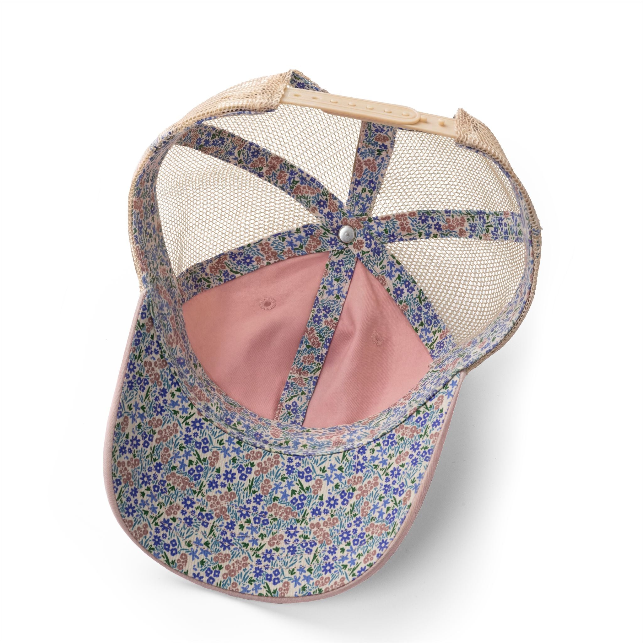 He cares for all, scripture paw print Women's Washed Mesh-Back Cap