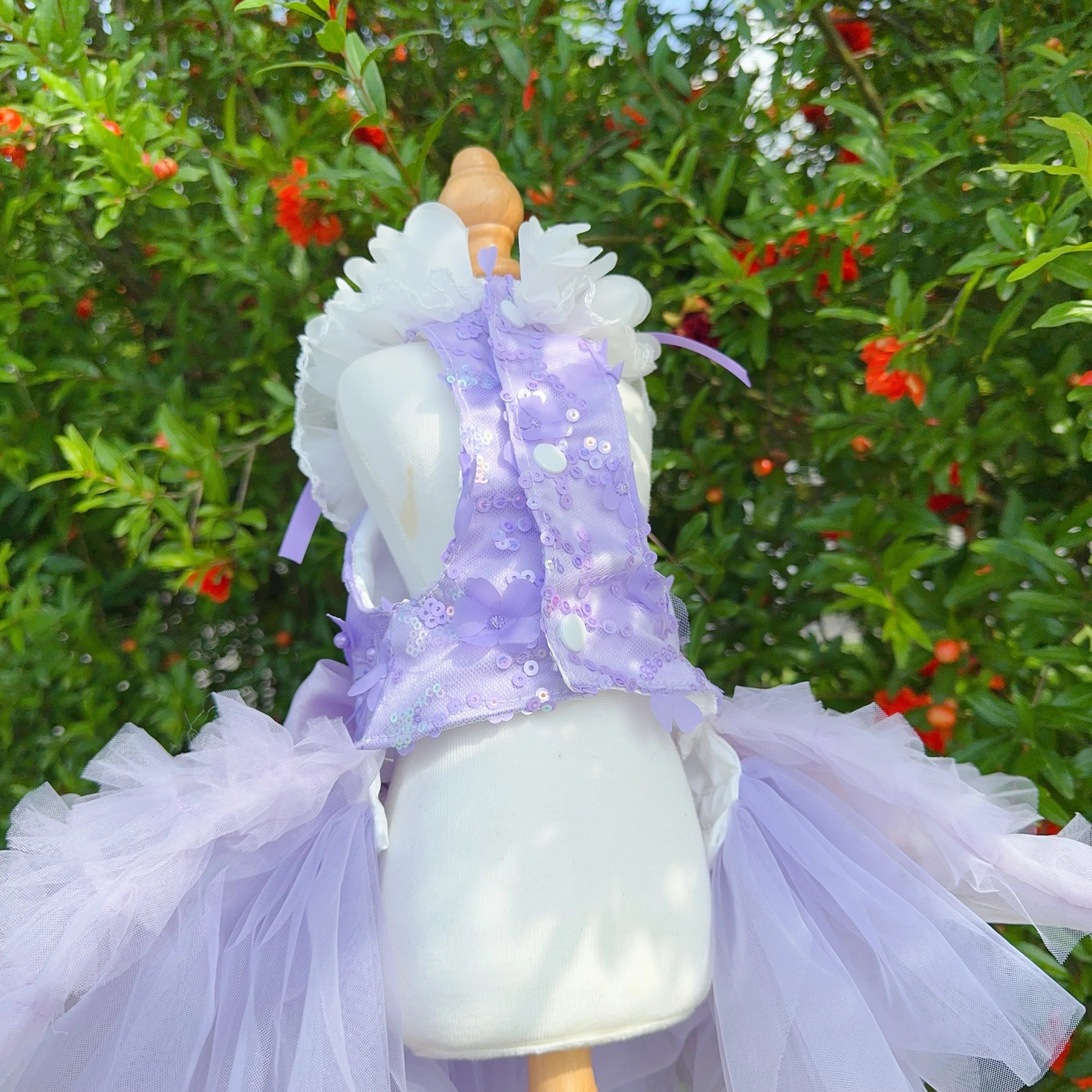 Fine Handmade Pet Dog Clothes Fashion Luxury Lace Flower Long Tail Cake Dresses For Small Medium Dog Wine Red Purple Puppy Dress Fashioned Furbabies