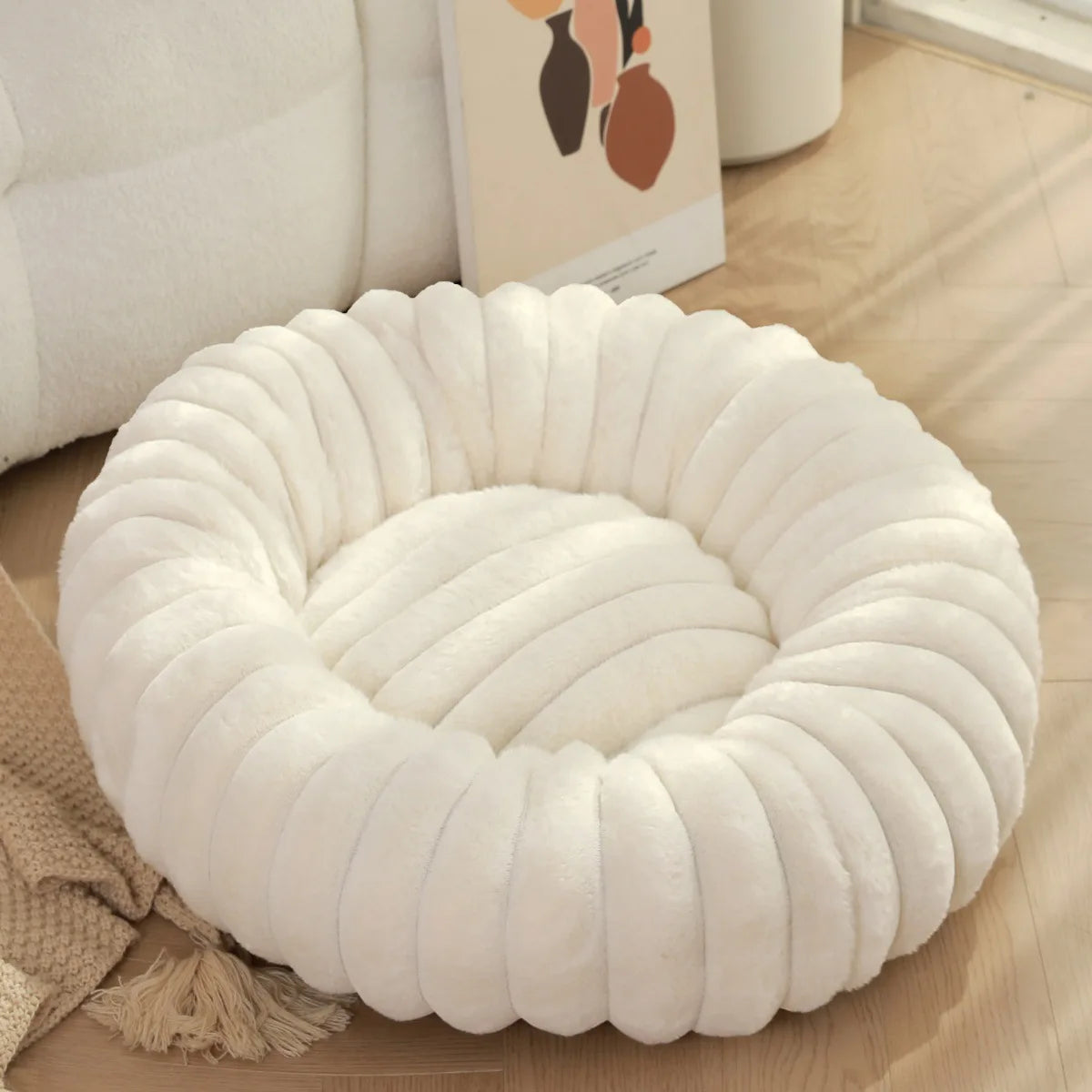 Round Pet Bed for Large Dog,  Winter Warm Cat Sofa Bed Washable Large Dog Bed All Seasons Available