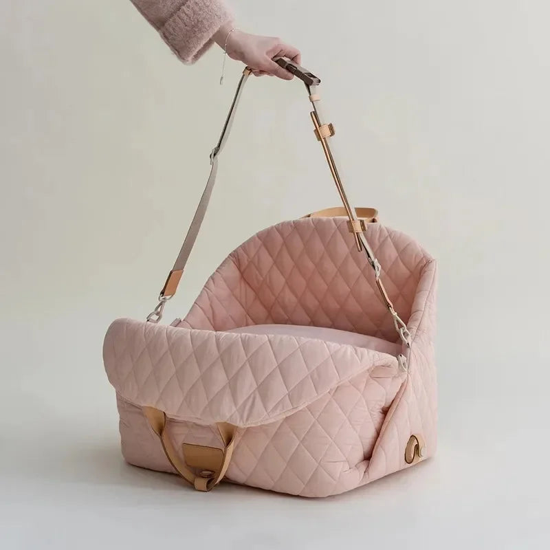 Dog Carrier Handbag Luxury Car Seat Pet Travel Bed for Small Dogs Cat Portable Washable Puppy Carrier Tote Safety Pet Booster Fashioned Furbabies