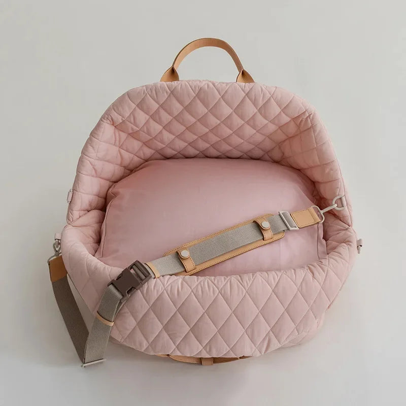 Dog Carrier Handbag Luxury Car Seat Pet Travel Bed for Small Dogs Cat Portable Washable Puppy Carrier Tote Safety Pet Booster Fashioned Furbabies