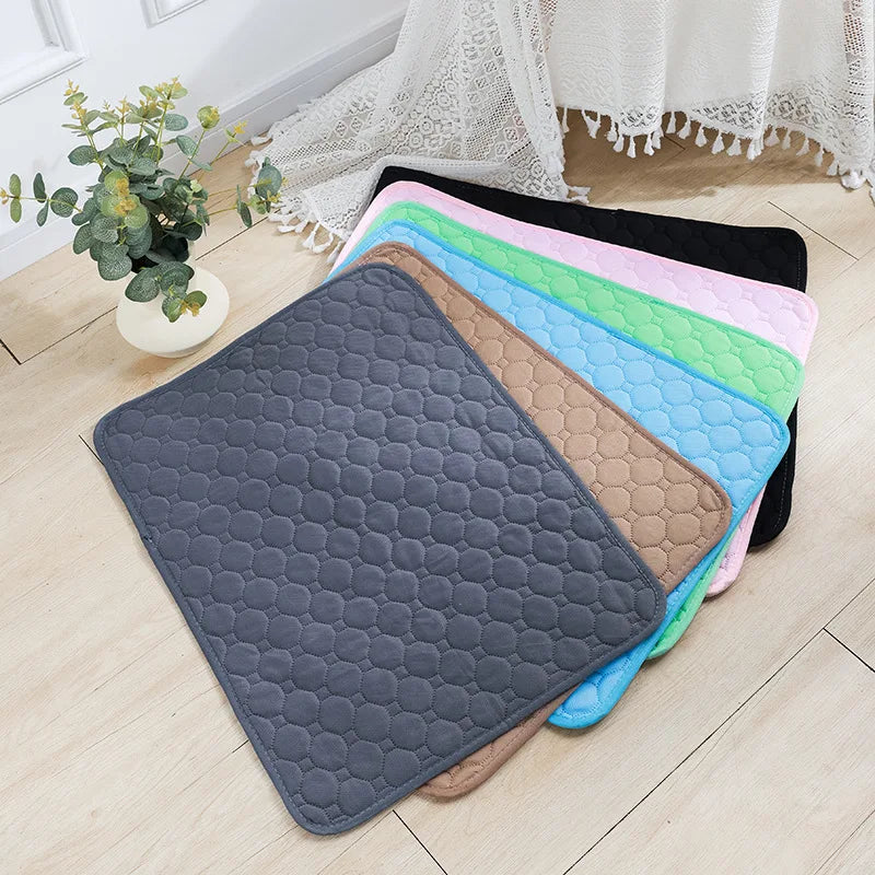 Reusable Dog Pee Pad & Training Mat — Washable 4-Layer Absorbent Waterproof Pet Blanket for Crate, Car & Home