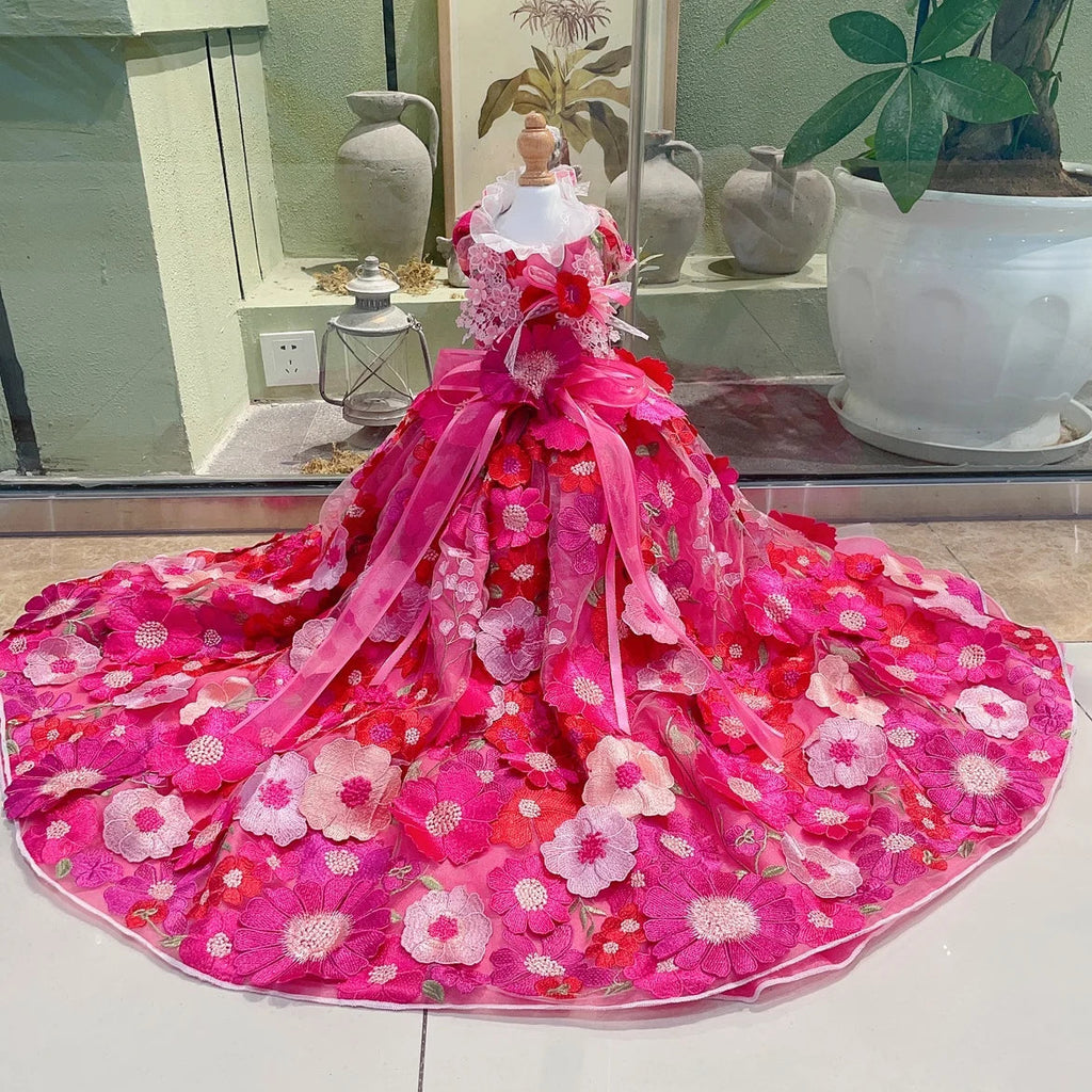 Luxury High-end Rose Red Pet Dog Clothes Handmade Sunflower Embroidery Long Tail Lace Princess Dress For Small Medium Dog Poodle Fashioned Furbabies