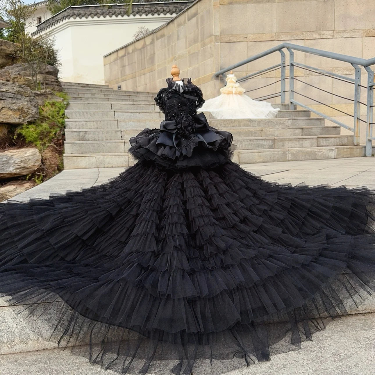 Fine Luxury Pet Dog Clothes Fashion High-end Handmade Cotton Lace Bow Princess Dress For Small Medium Dog Chihuahua Puppy Skirts 2 pieces Fashioned Furbabies